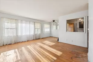 4506 Main St, Skokie, IL 60076 - Photo 5