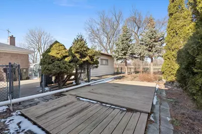 4506 Main Street, Skokie, IL 60076 - Photo 3