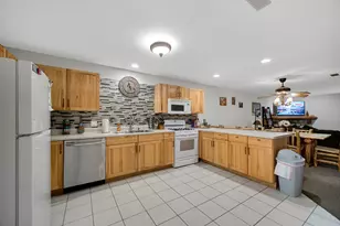 2643 N Il Route 178 Hwy, Utica, IL 61373 - Photo 5