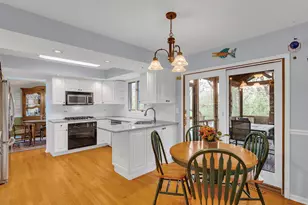 530 Mark Ln, Downers Grove, IL 60516 - Photo 13