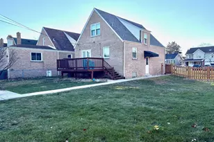 10223 S Spaulding Ave, Evergreen Park, IL 60805 - Photo 19