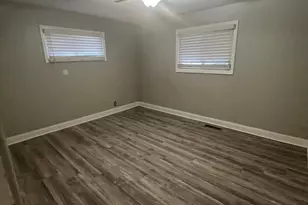 17056 Burnham Ave, Lansing, IL 60438 - Photo 5