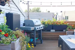 1145 W Newport Ave, Chicago, IL 60657 - Photo 25