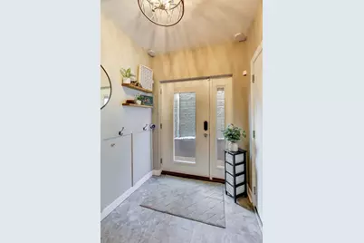 1145 W Newport Avenue #T, Chicago, IL 60657 - Photo 21