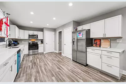 36 159th Street, Calumet City, IL 60409 - Photo 3