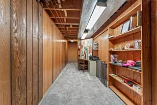 619 West End Rd, Roselle, IL 60172 - Photo 35