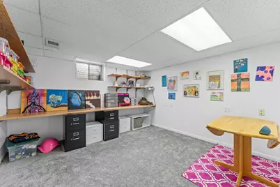 619 W End Road, Roselle, IL 60172 - Photo 31