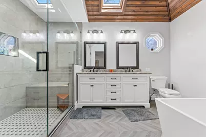 619 W End Road, Roselle, IL 60172 - Photo 21