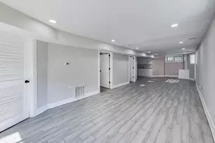 2742 W Polk St, Chicago, IL 60612 - Photo 27