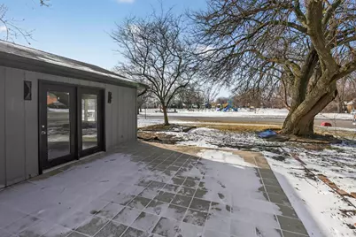 5016 Oak Center Drive, Oak Lawn, IL 60453 - Photo 7