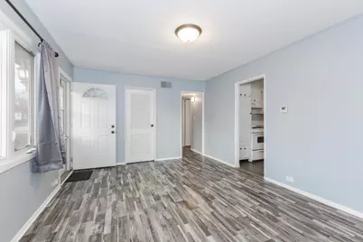 334 E Baker Street, Bloomington, IL 61701 - Photo 5