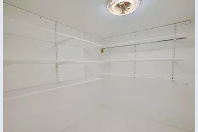 271 S Cedar Avenue, Wood Dale, IL 60191 - Photo 25