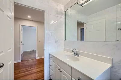 271 S Cedar Avenue, Wood Dale, IL 60191 - Photo 17