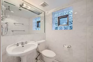 271 S Cedar Ave, Wood Dale, IL 60191 - Photo 23