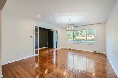 271 S Cedar Avenue, Wood Dale, IL 60191 - Photo 5