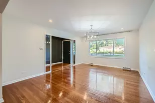 271 S Cedar Ave, Wood Dale, IL 60191 - Photo 5