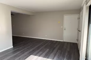 2220 Abbeywood Dr, Lisle, IL 60532 - Photo 3