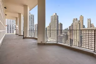 535 N Michigan Ave, Chicago, IL 60611 - Photo 13