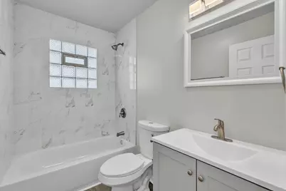 16641 Sawyer Avenue, Markham, IL 60428 - Photo 11