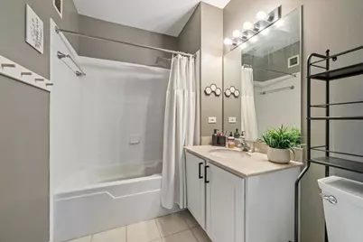 645 N Kingsbury Street #1605, Chicago, IL 60654 - Photo 9