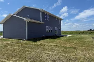 2194 Corrigan Wy, Normal, IL 61761 - Photo 3