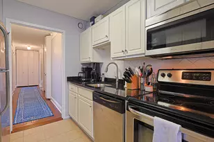 10 E Ontario St, Chicago, IL 60611 - Photo 19