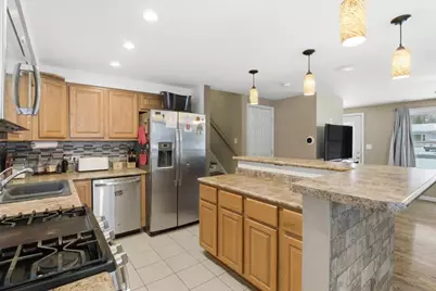 4 N Lake Avenue, Third Lake, IL 60030 - Photo 9