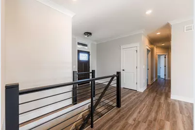 734 Independence Avenue, Sycamore, IL 60178 - Photo 7