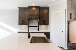 734 Independence Ave, Sycamore, IL 60178 - Photo 19