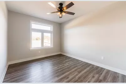 734 Independence Avenue, Sycamore, IL 60178 - Photo 27