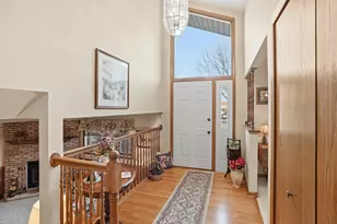 10829 Minnesota Ct, Orland Park, IL 60467 - Photo 3