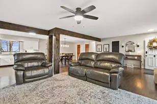 6709 N West Arrowhead Dr, Urbana, IL 61802 - Photo 7