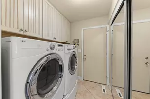 825 Evergreen Ave, Glen Ellyn, IL 60137 - Photo 13