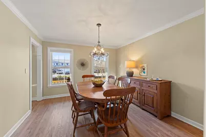 825 Evergreen Avenue, Glen Ellyn, IL 60137 - Photo 5