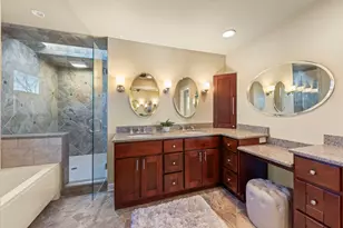 825 Evergreen Ave, Glen Ellyn, IL 60137 - Photo 17