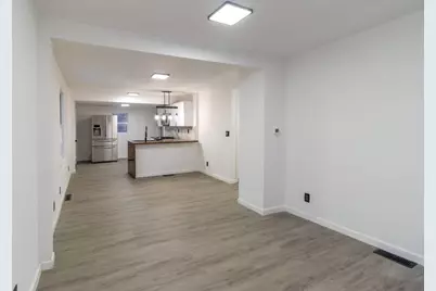 821 Sawyer Road, Rockford, IL 61109 - Photo 9