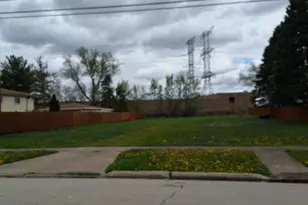 890 North Ave, Des Plaines, IL 60016 - Photo 1