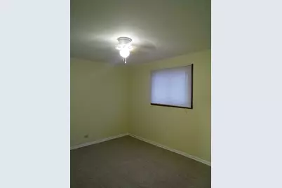 57 Marquette Street, Park Forest, IL 60466 - Photo 5