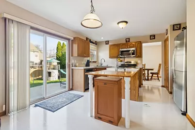 4535 Heron Drive, Lake in the Hills, IL 60156 - Photo 11