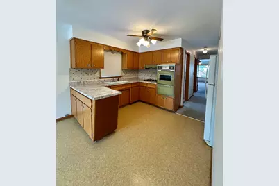 [Address not provided], Chicago, IL 60641 - Photo 5