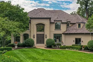 203 Settlers Ct, Naperville, IL 60565 - Photo 1