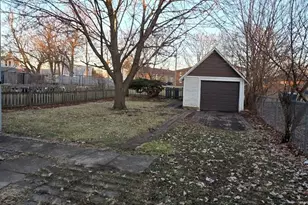 1221 Emerald Ave, Chicago Heights, IL 60411 - Photo 17