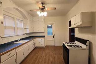 1221 Emerald Ave, Chicago Heights, IL 60411 - Photo 7