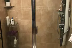 5756 N Campbell Ave, Chicago, IL 60659 - Photo 13