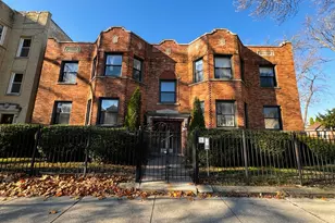 5756 N Campbell Ave, Chicago, IL 60659 - Photo 1