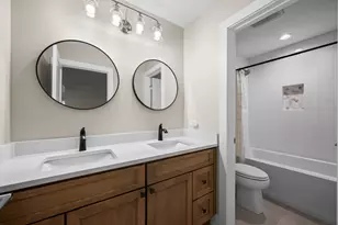 1222 N Walnut Ave, Arlington Heights, IL 60004 - Photo 21