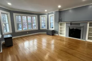 7817 S Phillips Ave, Chicago, IL 60649 - Photo 17