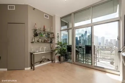 [Address not provided], Chicago, IL 60654 - Photo 7