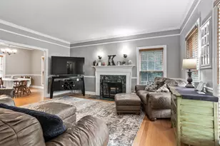 2801 Valleybrook Dr, Champaign, IL 61822 - Photo 7