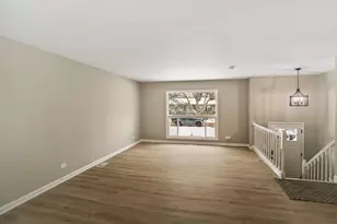 4126 Wildwood Dr, Crystal Lake, IL 60014 - Photo 5